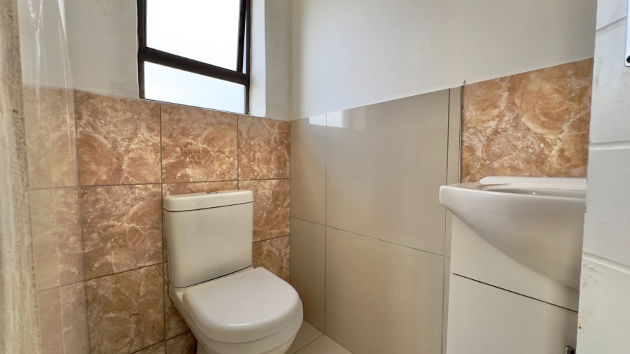 4 Bedroom Property for Sale in Fairview Golf Estate Western Cape